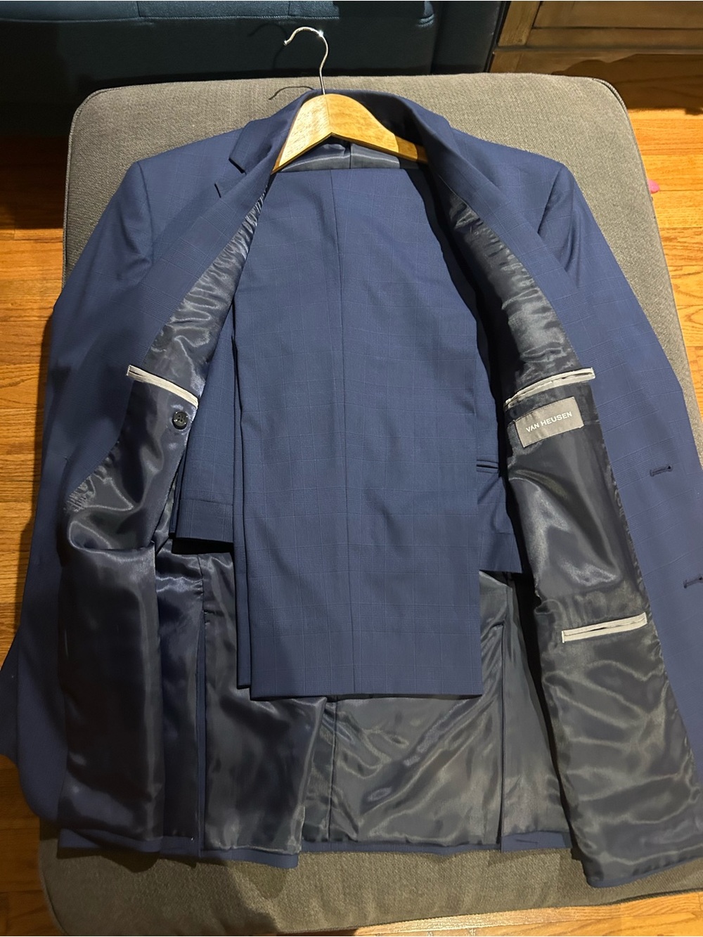 Van Heusen Navy Blue Suit Set 30inch length